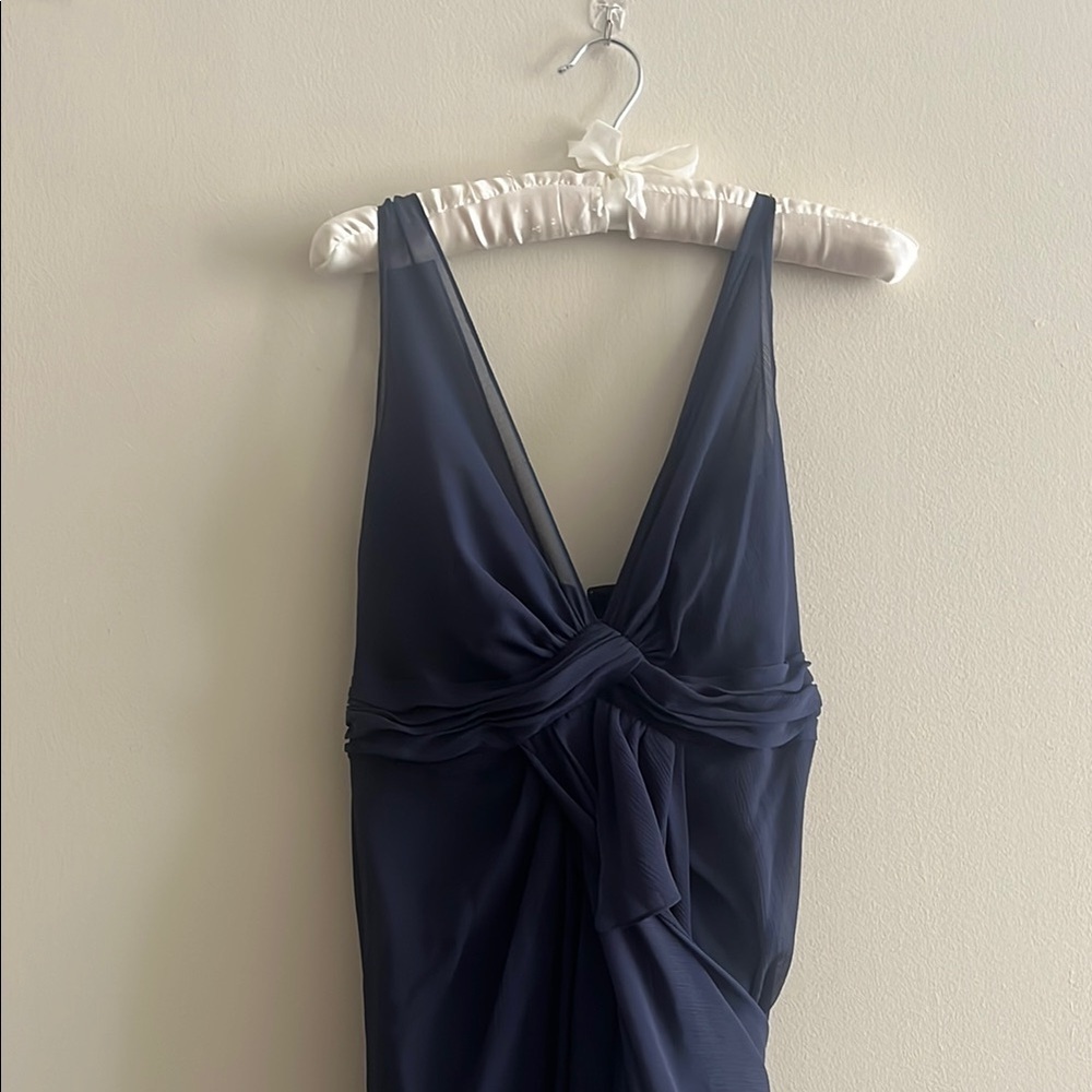 White by Vera Wang Bridesmaid Valentina Chiffon Column Gown in Navy SIze 4 - Picture 4 of 5
